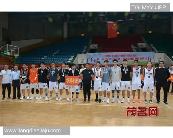 上海足球队逆袭之路洲际杯特别报道见证辉煌与坚持的传奇故事 上海足球队逆袭之路洲际杯特别报道见证辉煌与坚持的传奇故事