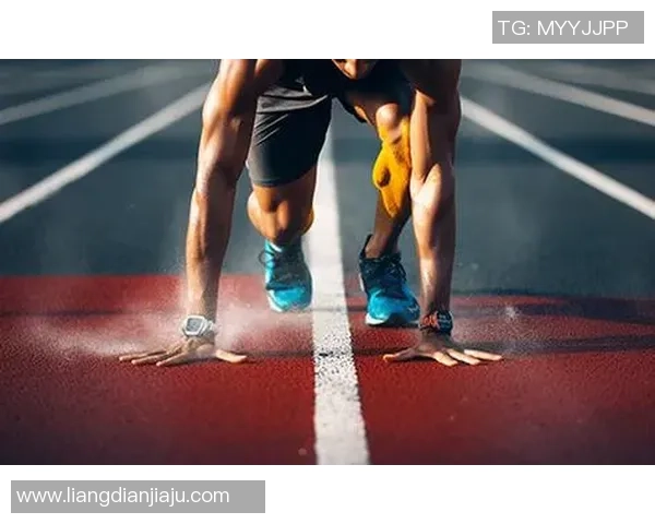 足球明星心率监测背心助力运动表现提升与健康管理探索