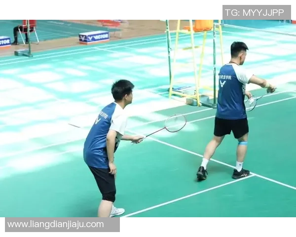 西安羽毛球队以82分稳居世界锦标赛积分榜首位展现强劲实力